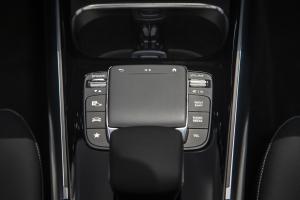 Mercedes-Benz GLA250 AMG Line 2020 года  (NA)